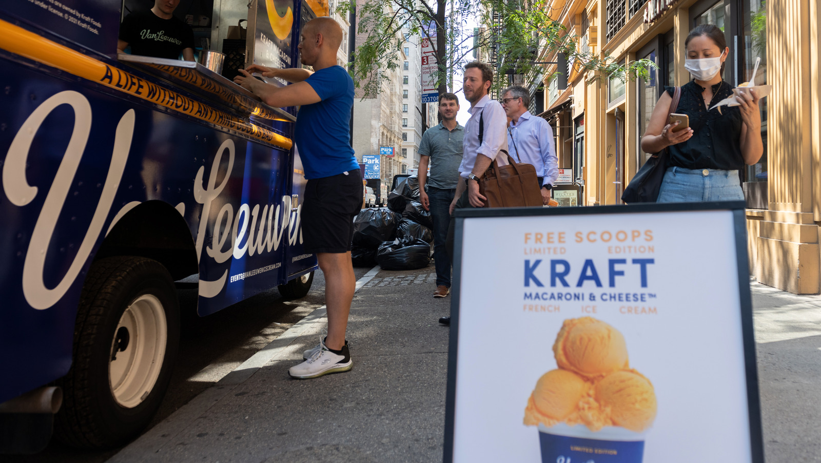 Van Leeuwen's Controversial Mac & Cheese Ice Cream Is Back