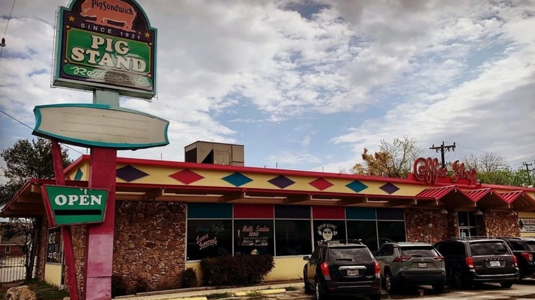 The last Pig Stand restaurant closed against a blue sky