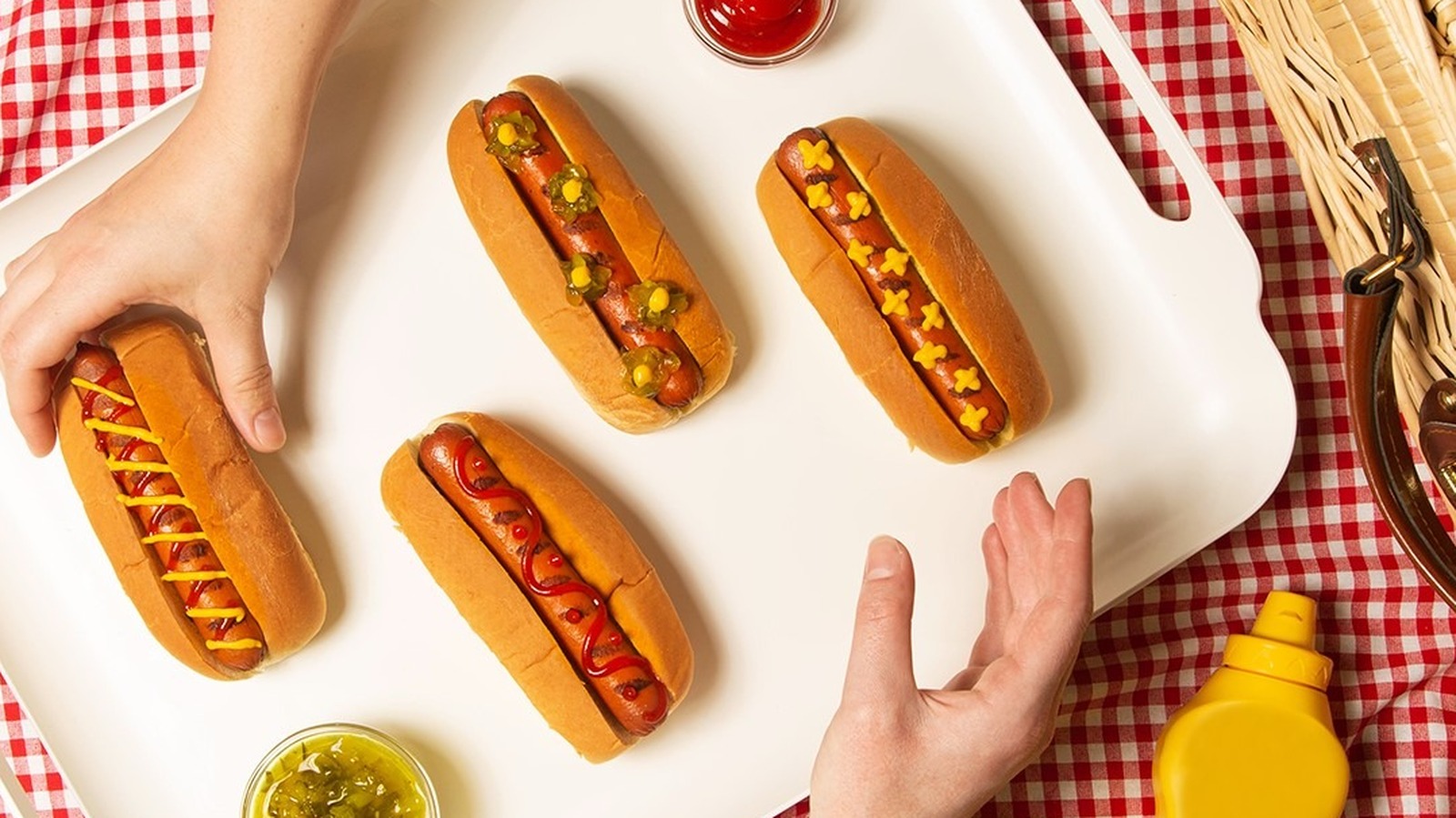 The Walmart Hot Dogs That Can Feed 8 People For Only A Buck