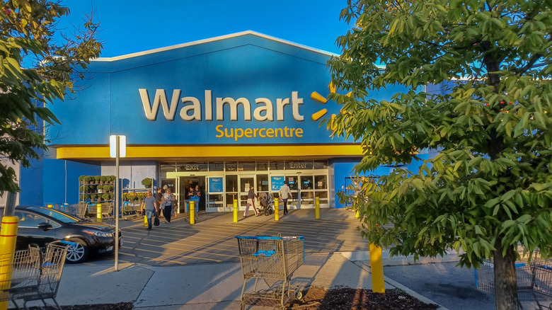 Walmart's 10-Foot Rule Aims To Promote Better Customer Service And Community Values (But Is It Working?)