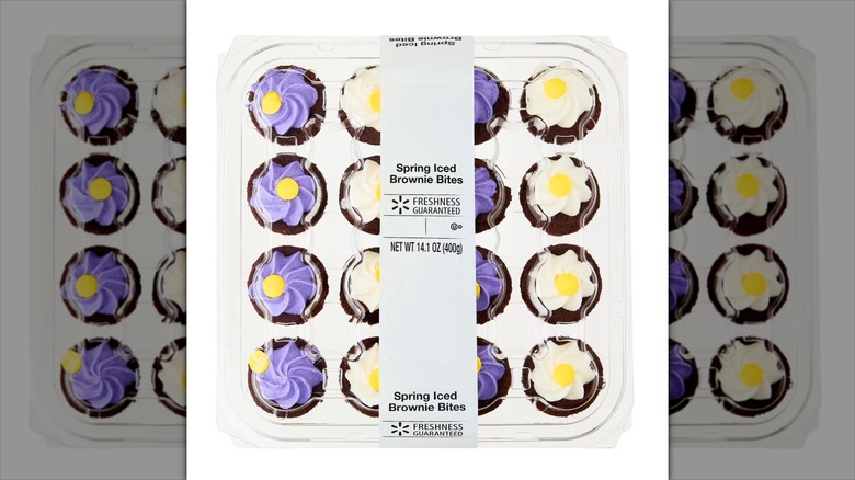 Package of 16 Freshness Guaranteed spring iced brownie bites platter