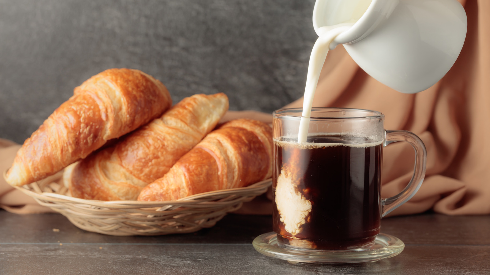 Walmart's Best Great Value Creamer Will Change Your Morning Coffee - Tasting Table