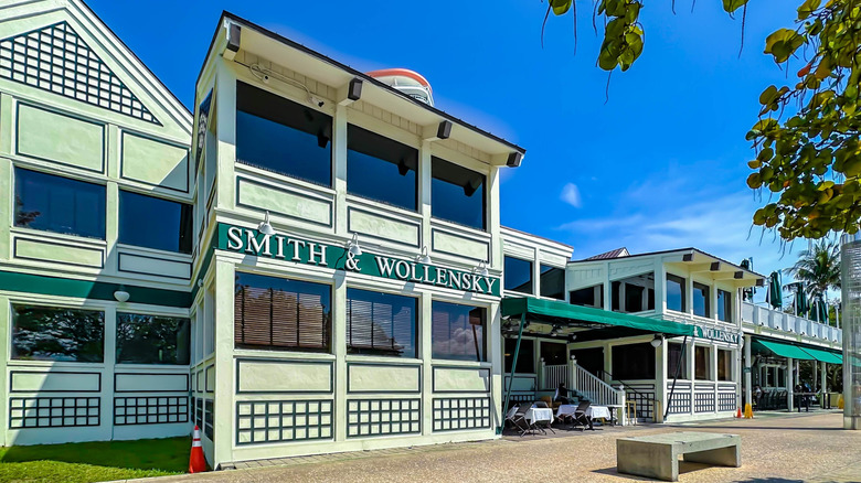 Smith and Wollensky restaurant in Miami