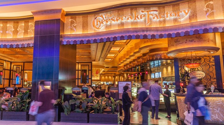 View of the inside of a Cheesecake Factory