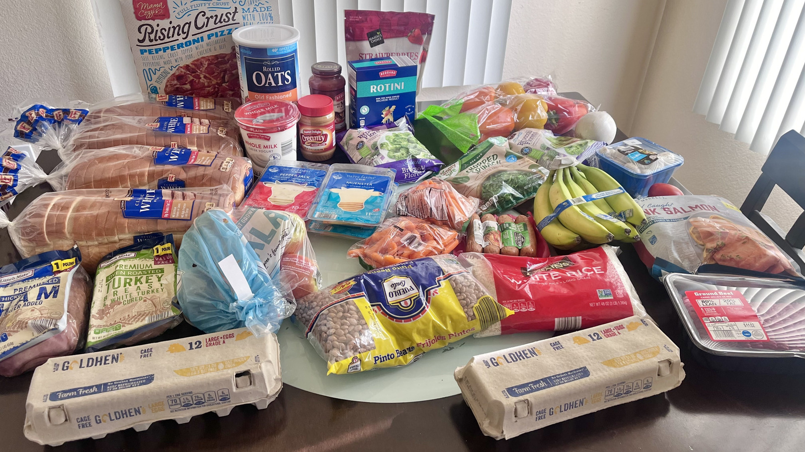 After Spending $100 At Aldi, Here's How I (Barely) Fed A Family Of 4 For 7 Days - Tasting Table