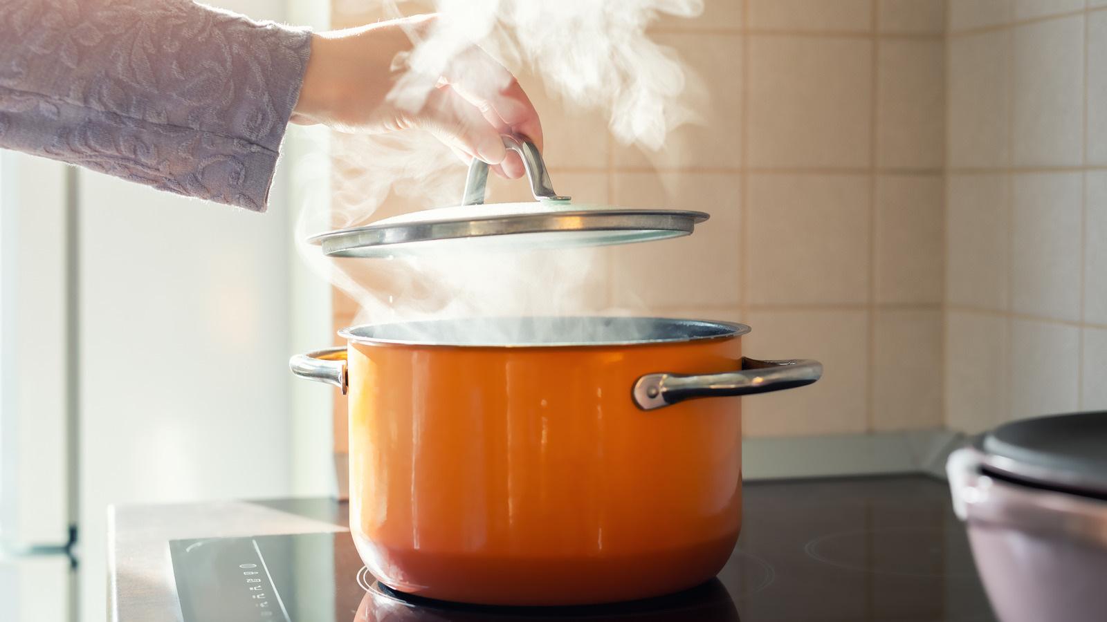 What Actually Happens To Soup If You Boil It