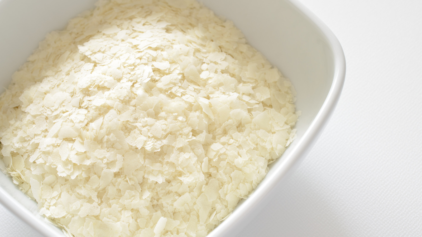 What Are Instant Mashed Potato Flakes Made Of?