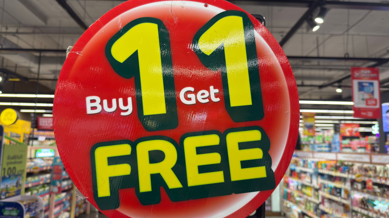 What 'Buy One, Get One' Grocery Deals Actually Mean (And When To Skip Them) - Tasting Table