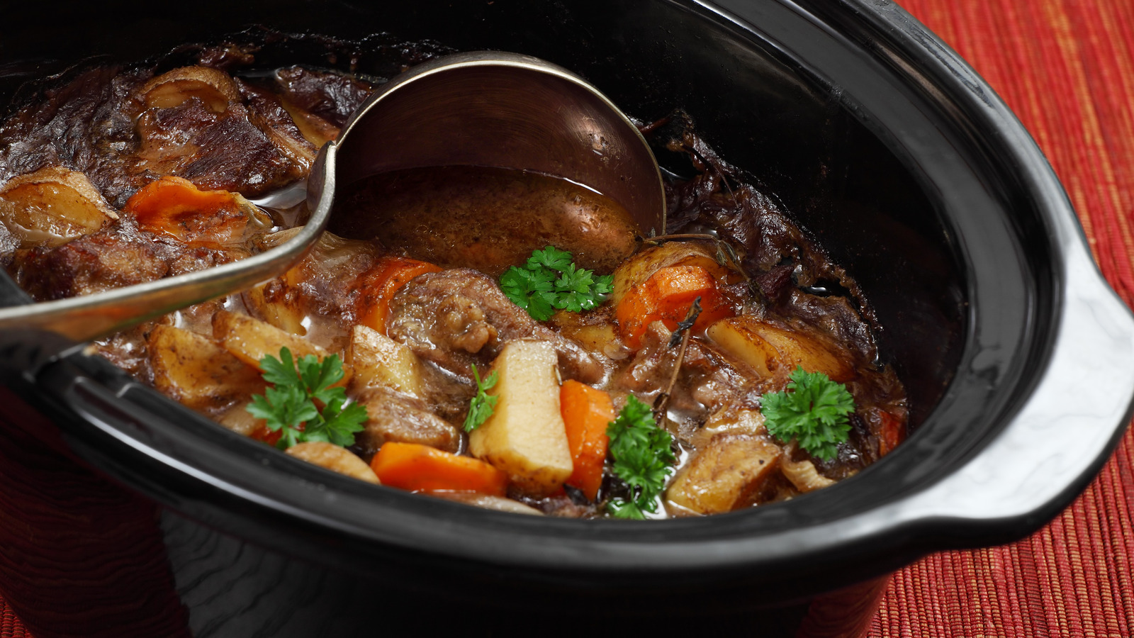 What Do The High And Low Settings Actually Mean On A Slow Cooker?