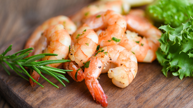 grilled shrimp with herbs