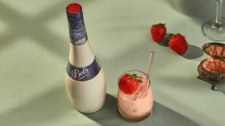 Bols yogurt liqueur with fruity cocktail