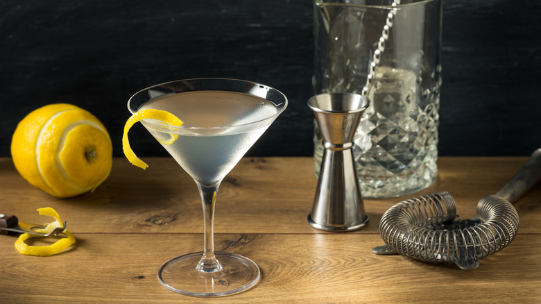 dry martini with lemon twist