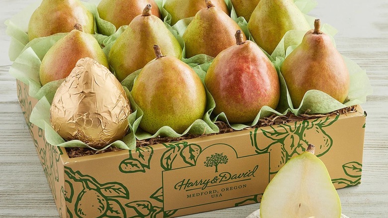 Box of Royal Riviera Pears 