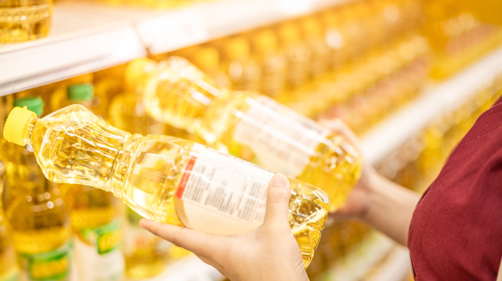 What Makes Sunflower And Safflower Oils So Much Alike