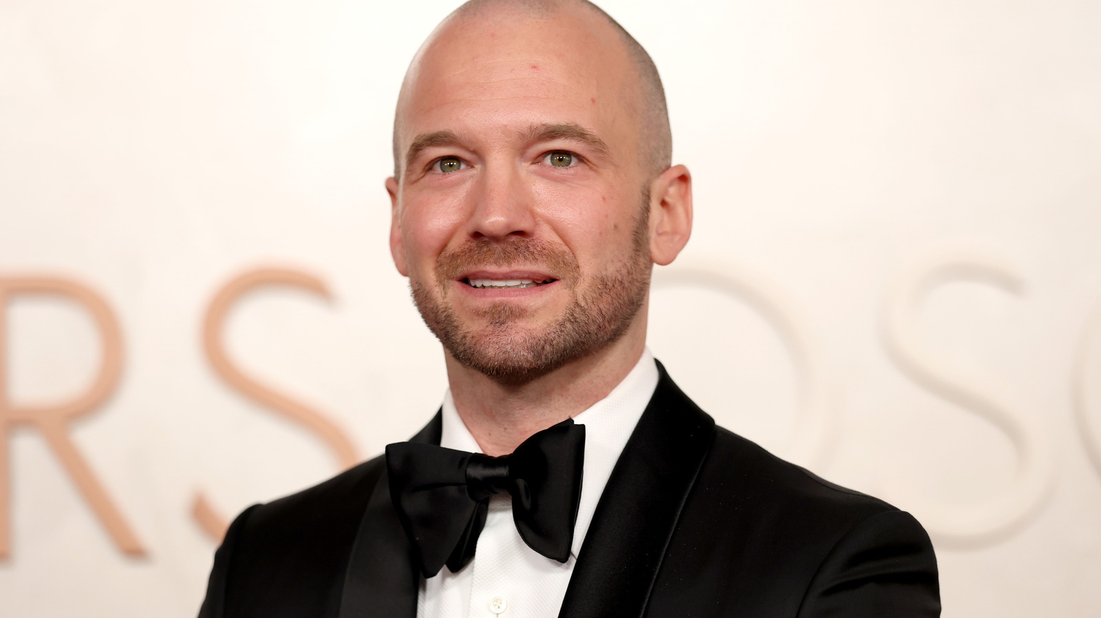 What Sean Evans From Hot Ones Really Eats Off Set - Tasting Table