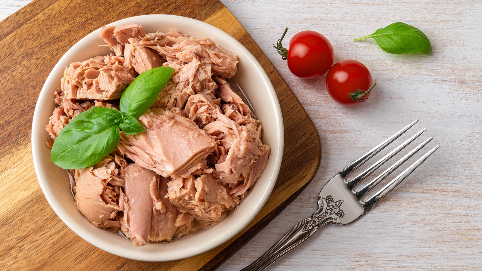 What To Consider Before Eating Tuna On A Keto Diet