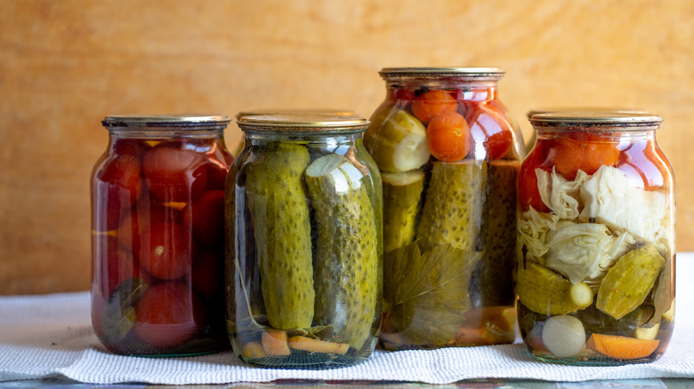 canned pickled vegetables
