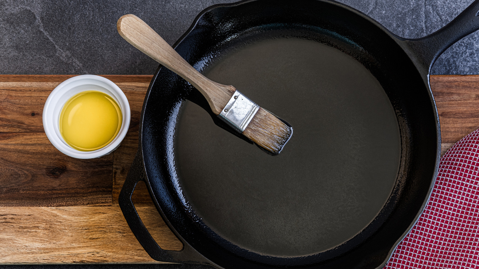 What To Cook First In A Cast Iron Pan - Tasting Table