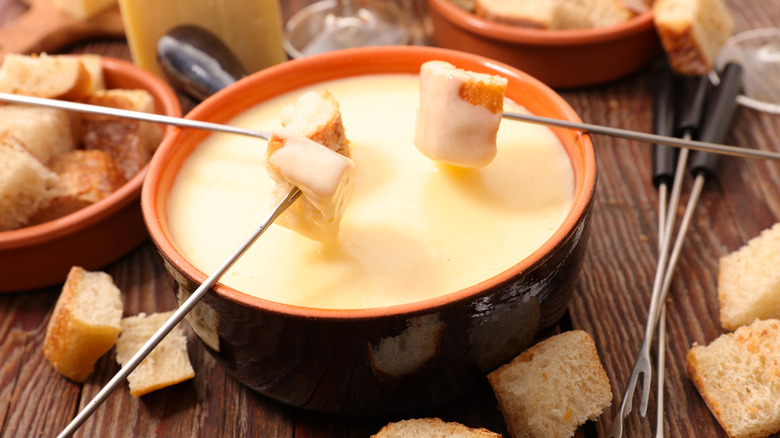 Bowl of cheese fondue