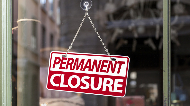 Permanent closure sign