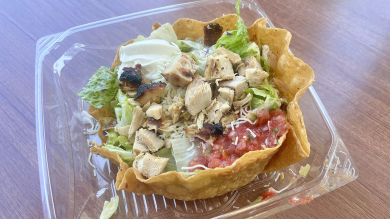 Chicken tostada on a table