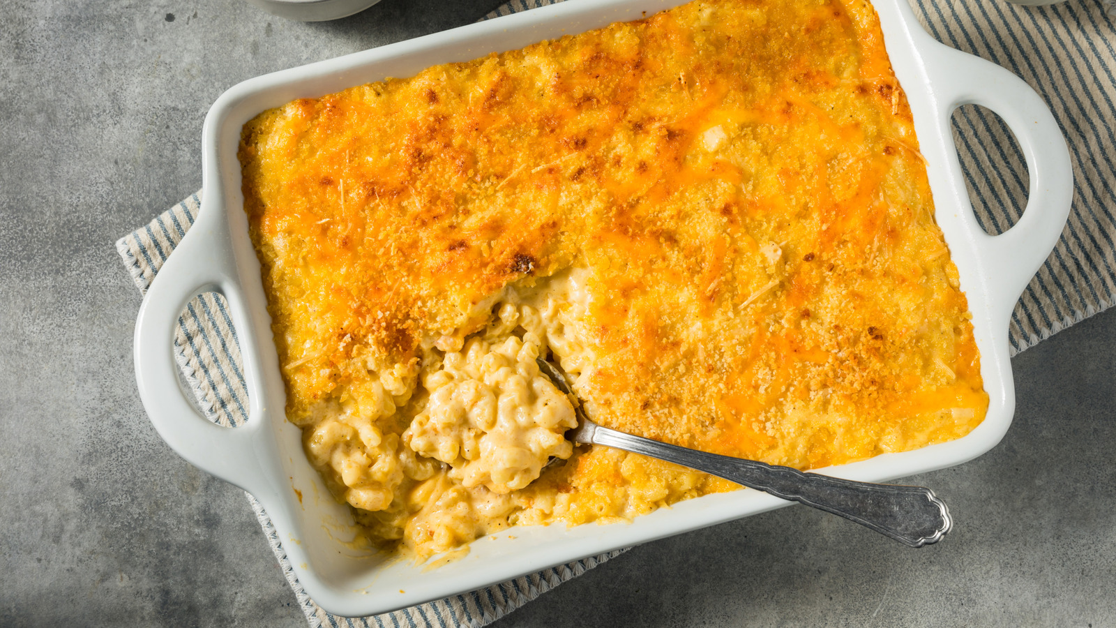 What You Miss Out On When You Don't Bake Your Mac And Cheese - Tasting Table