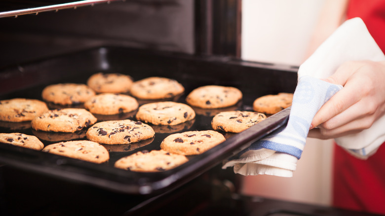 Remove cookies from oven