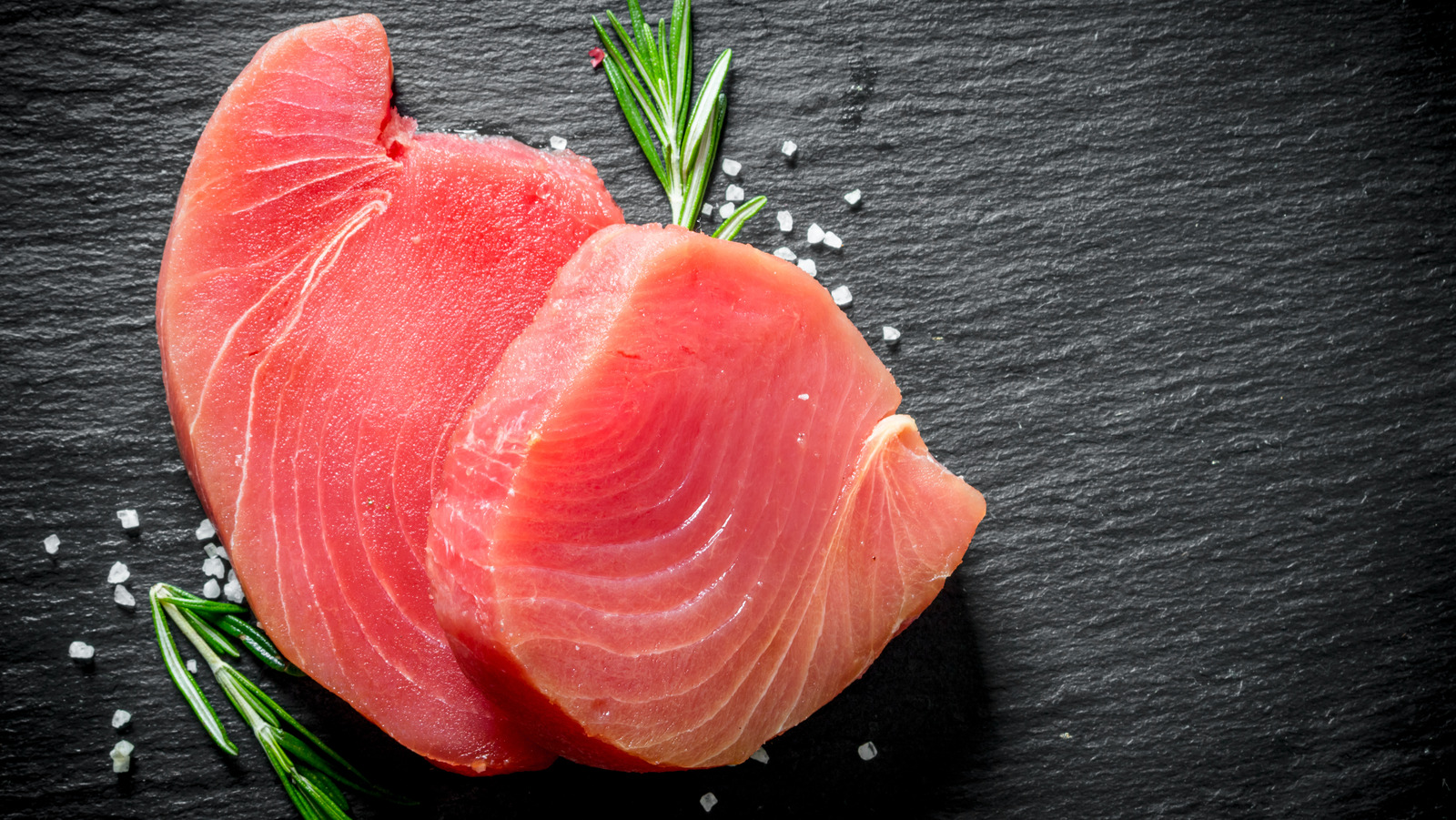 What You Should Know Before Eating Raw Tuna