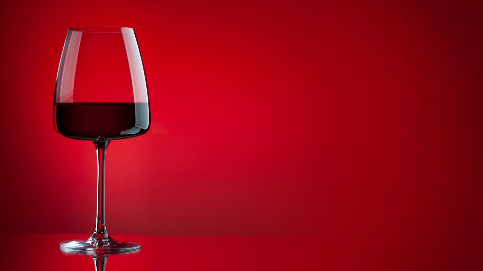 What You Should Know If You Drink Red Wine For Its Health Benefits