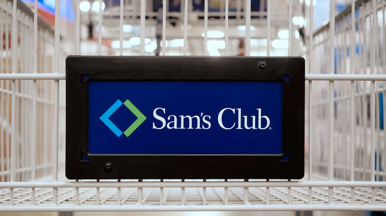 Sam's Club logo on cart