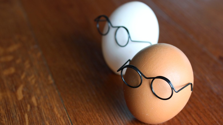 Eggs with glasses on
