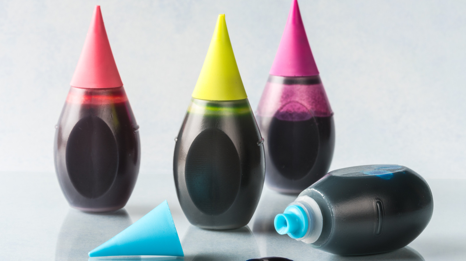 When To Use Powdered Food Dye Over Liquid Or Gel