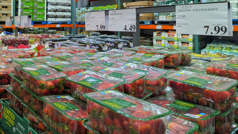 Costco organic strawberries on pallets