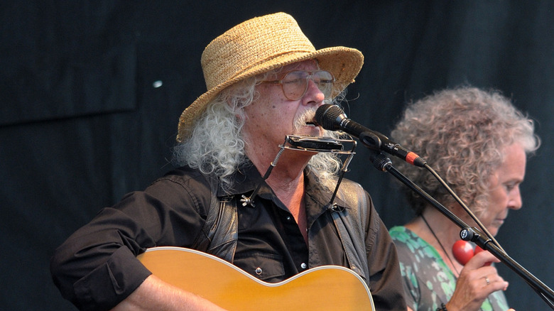 Arlo Guthrie performing at Woodstock