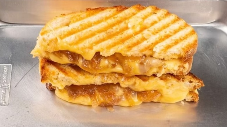 Close-up of Southport grilled cheese, featuring smoked onion marmalade