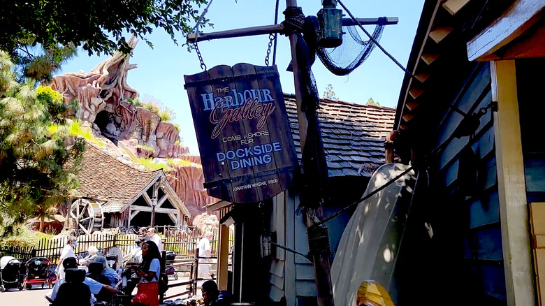 Harbour Galley exterior