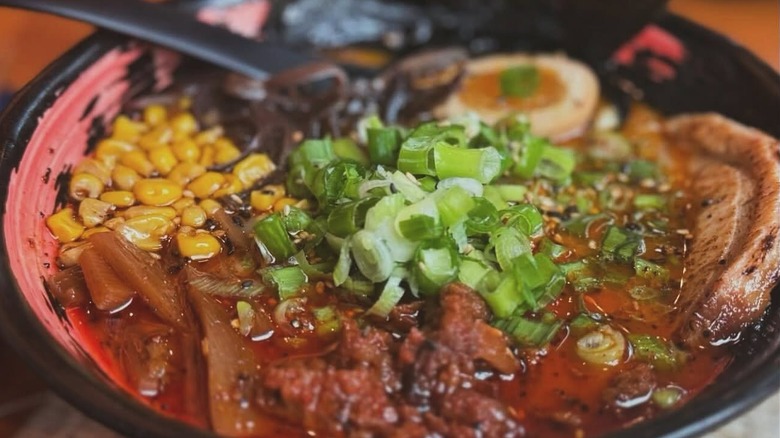 Ramen bowl