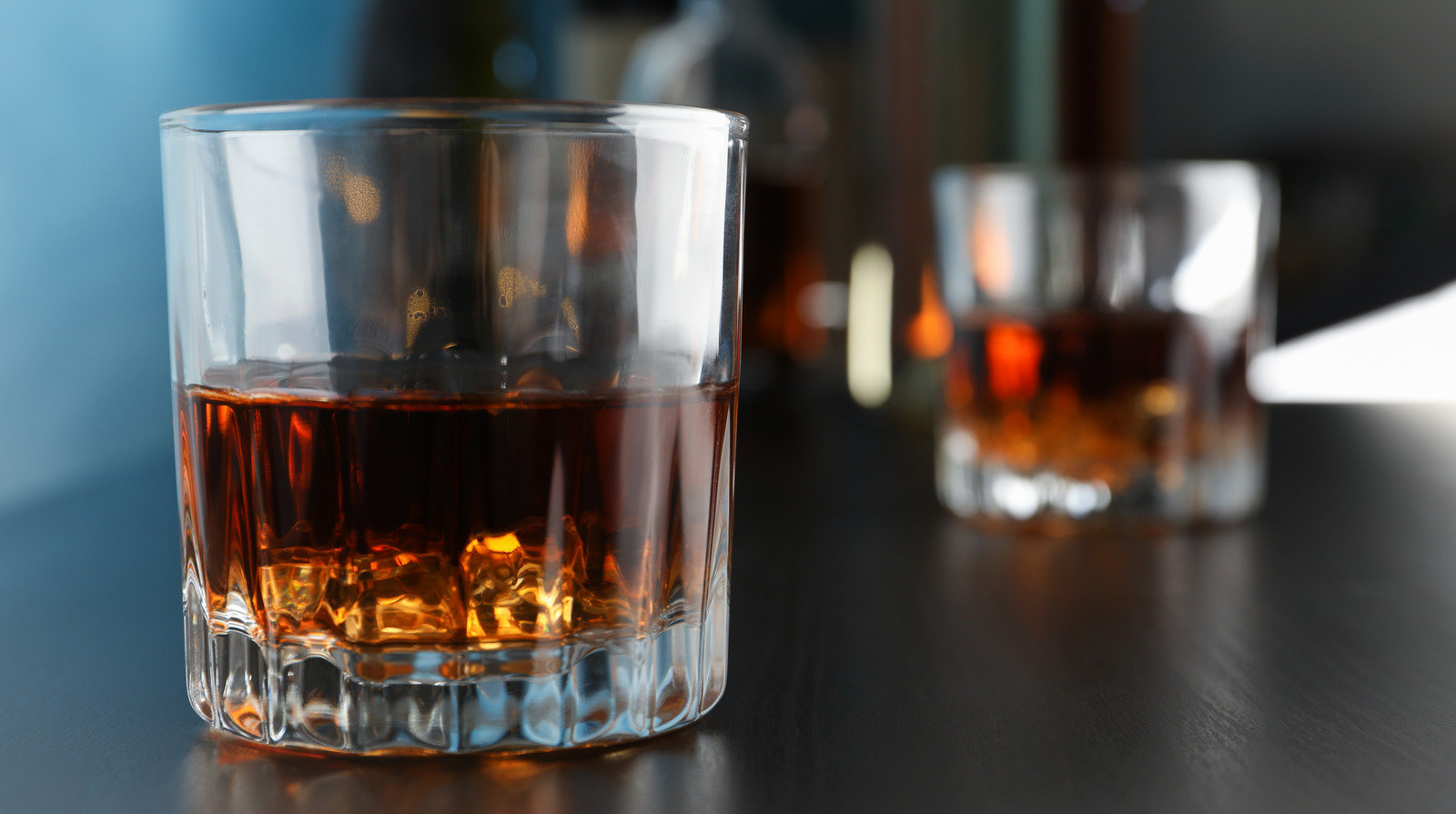 Which Type Of Whiskey Glass Do You Prefer? Exclusive Survey TrendRadars