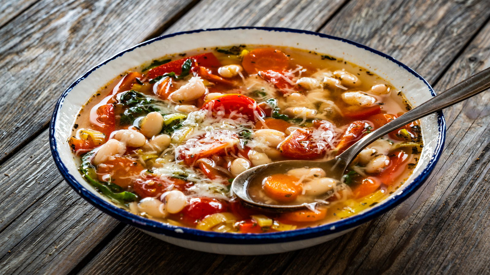 If You Have White Beans And Potatoes, Make A Filling And Flavorful Fall Soup In 30 Minutes