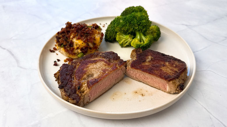 Chili's classic ribeye and two sides