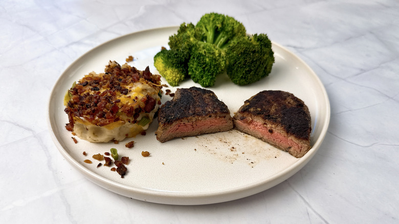 Chili's classic sirloin and two sides