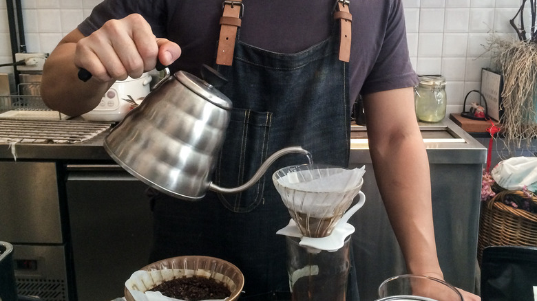 using gooseneck kettle for pour-over