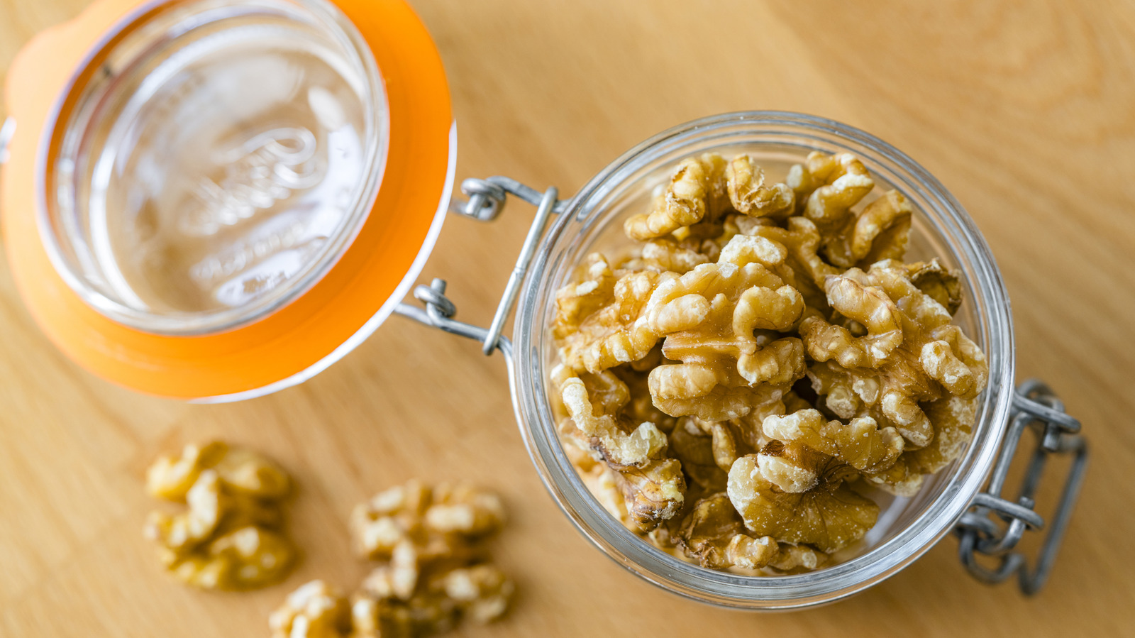 When You Might Think Twice About Buying Nuts From Costco - Tasting Table
