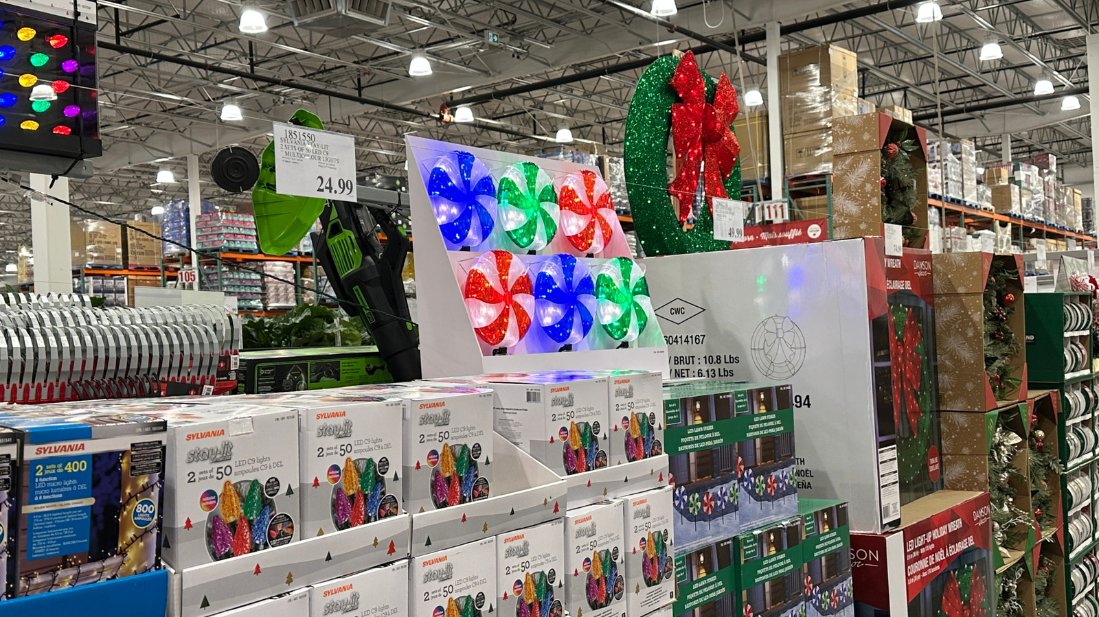 Why Costco Shoppers Are Disappointed By These Danish Cookie Tins This Year - Tasting Table