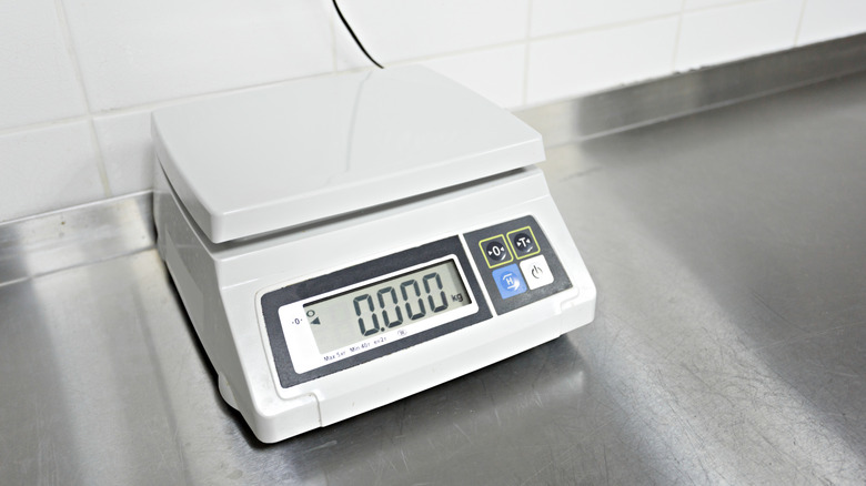 Digital kitchen scale