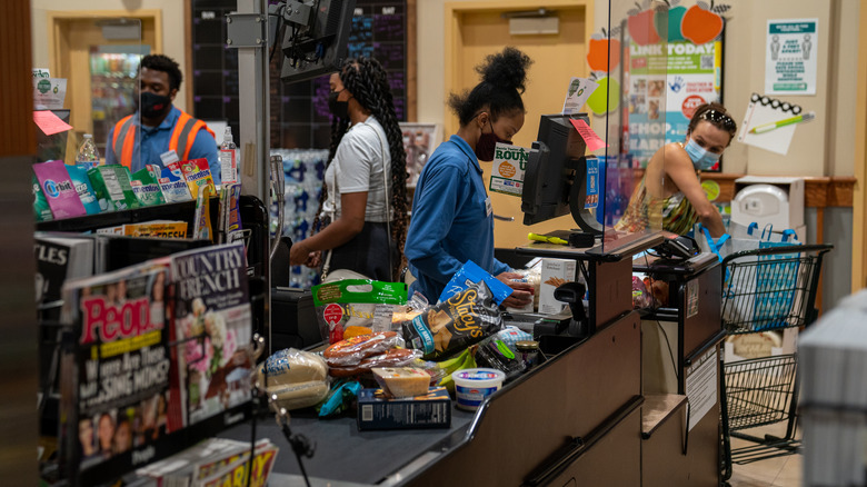 Grocery store cashier Washington D.C.