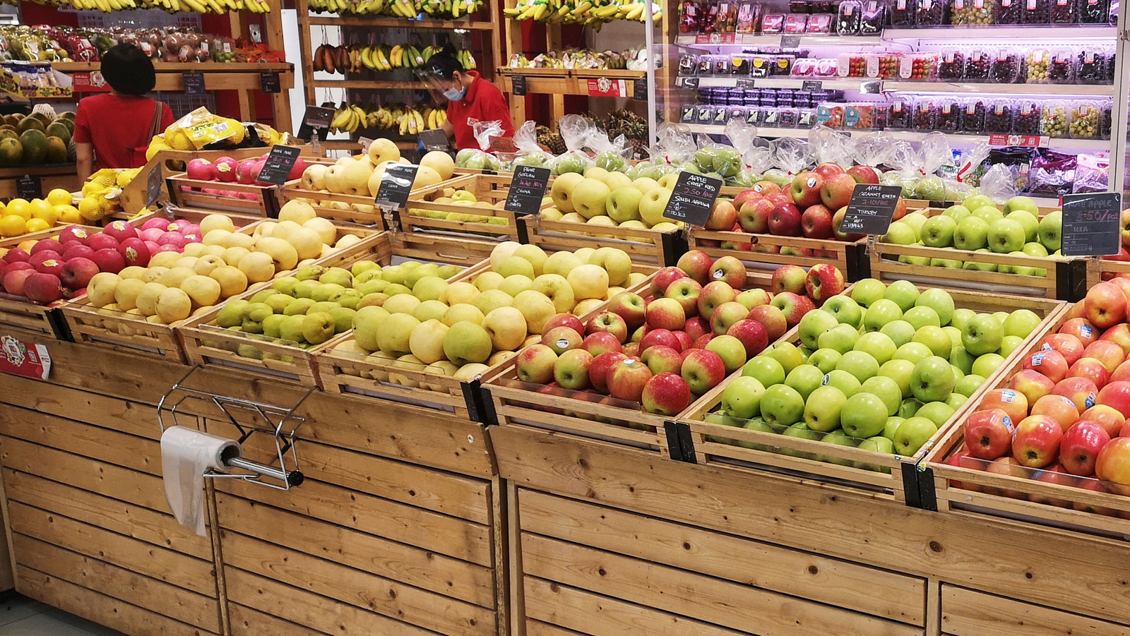 Apples, Neighborhood Grocery Store & Pharmacy