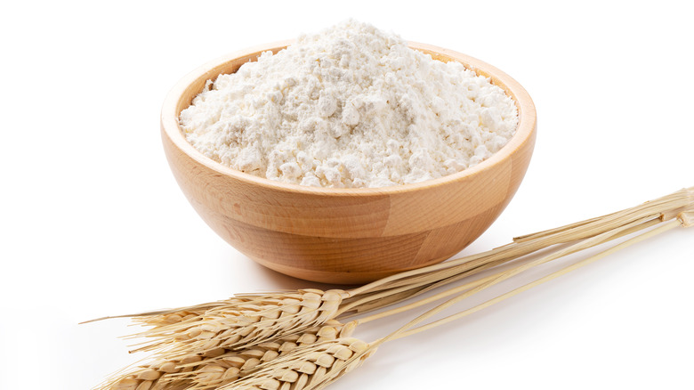 bowl of flour, wheat