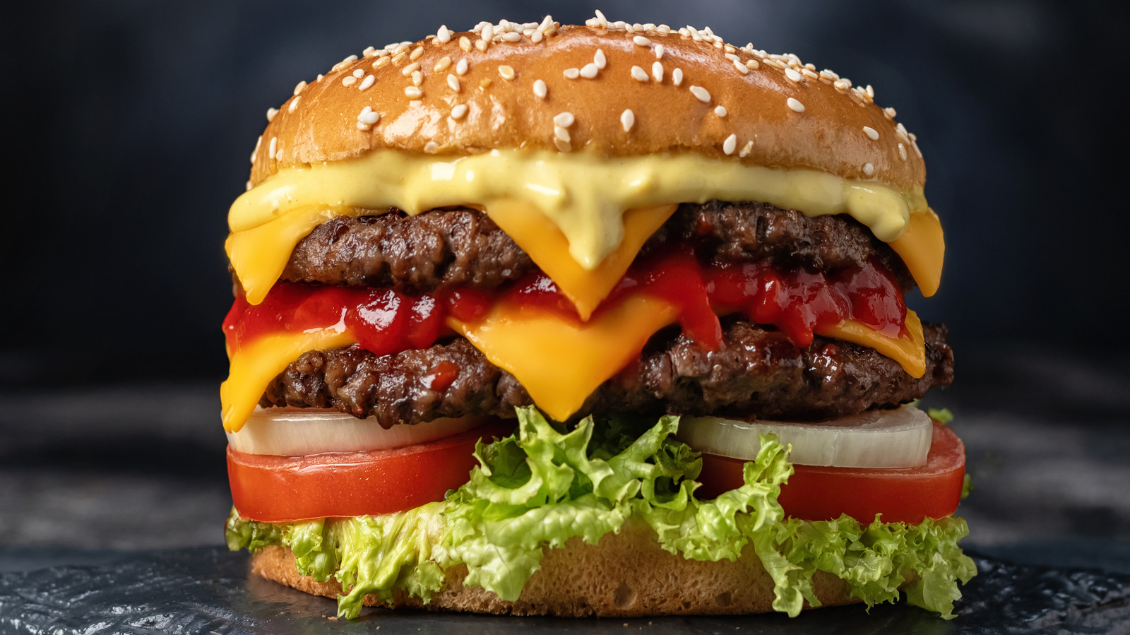 Why It Pays To Chill Burger Patties Before Cooking