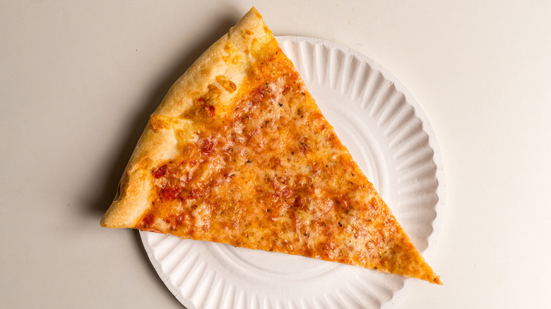 NYC plain slice of pizza